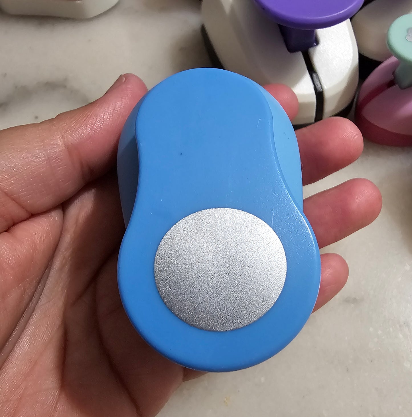 1.5 hole puncher paper cutter